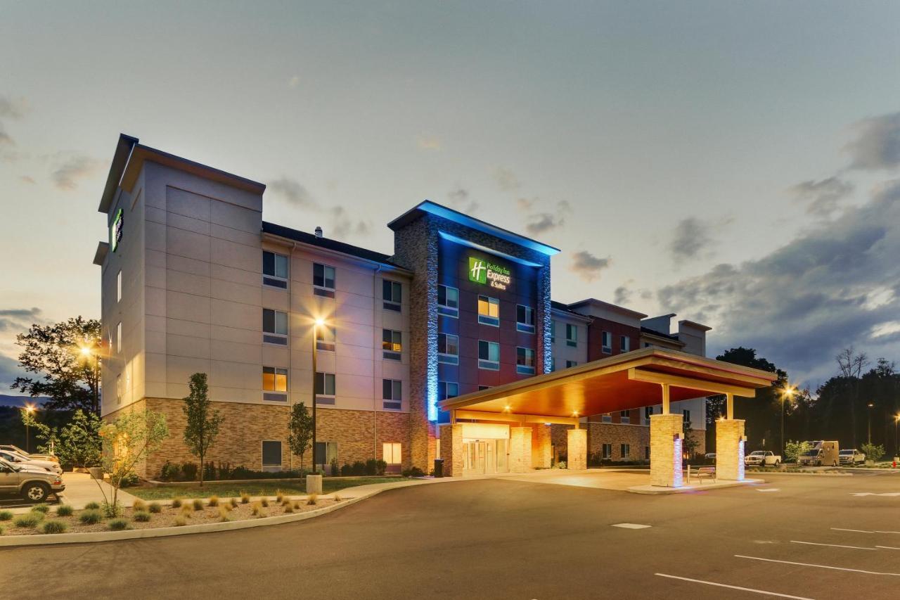 Holiday Inn Express & Suites - Saugerties - Hudson Valley By Ihg Buitenkant foto