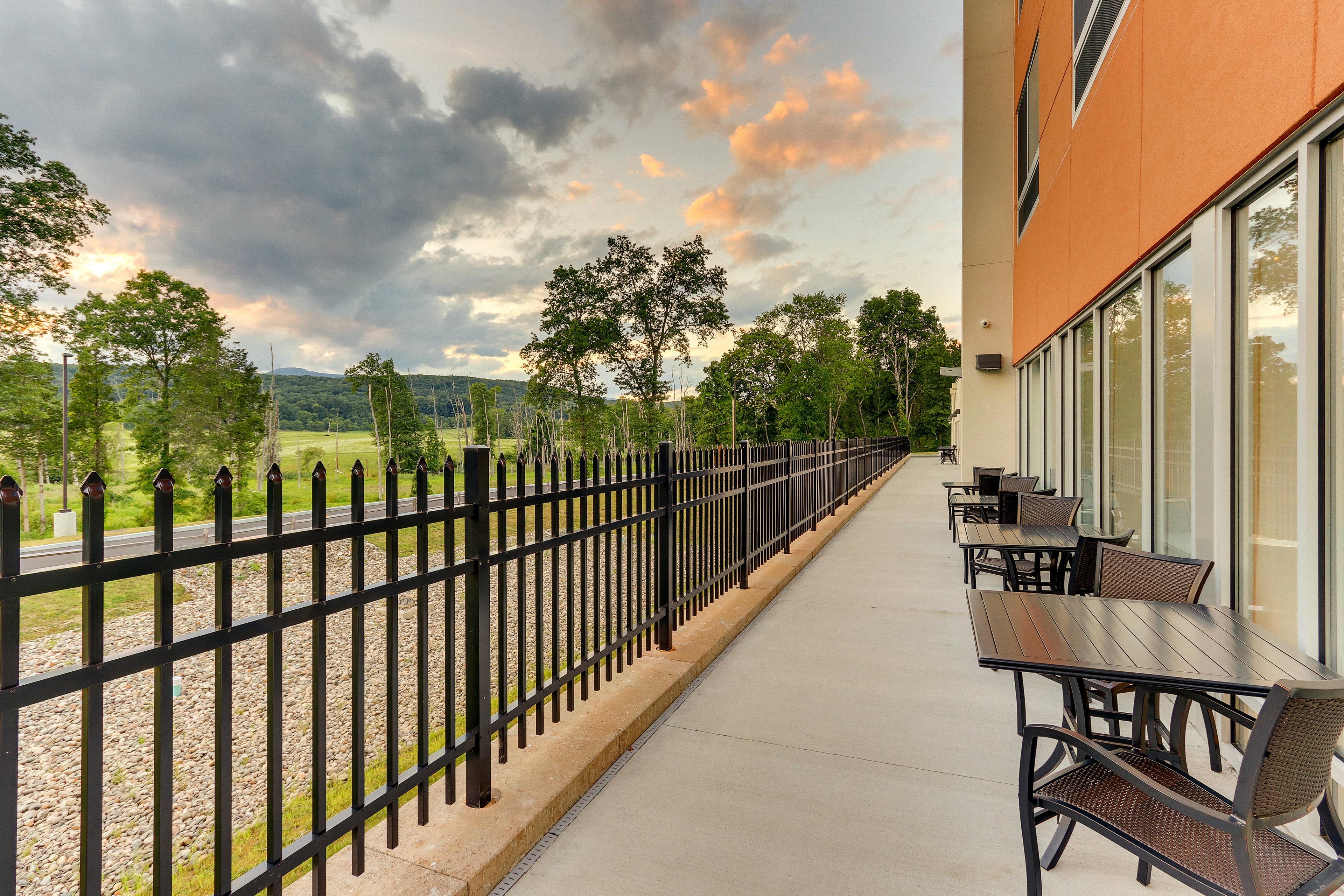 Holiday Inn Express & Suites - Saugerties - Hudson Valley By Ihg Buitenkant foto