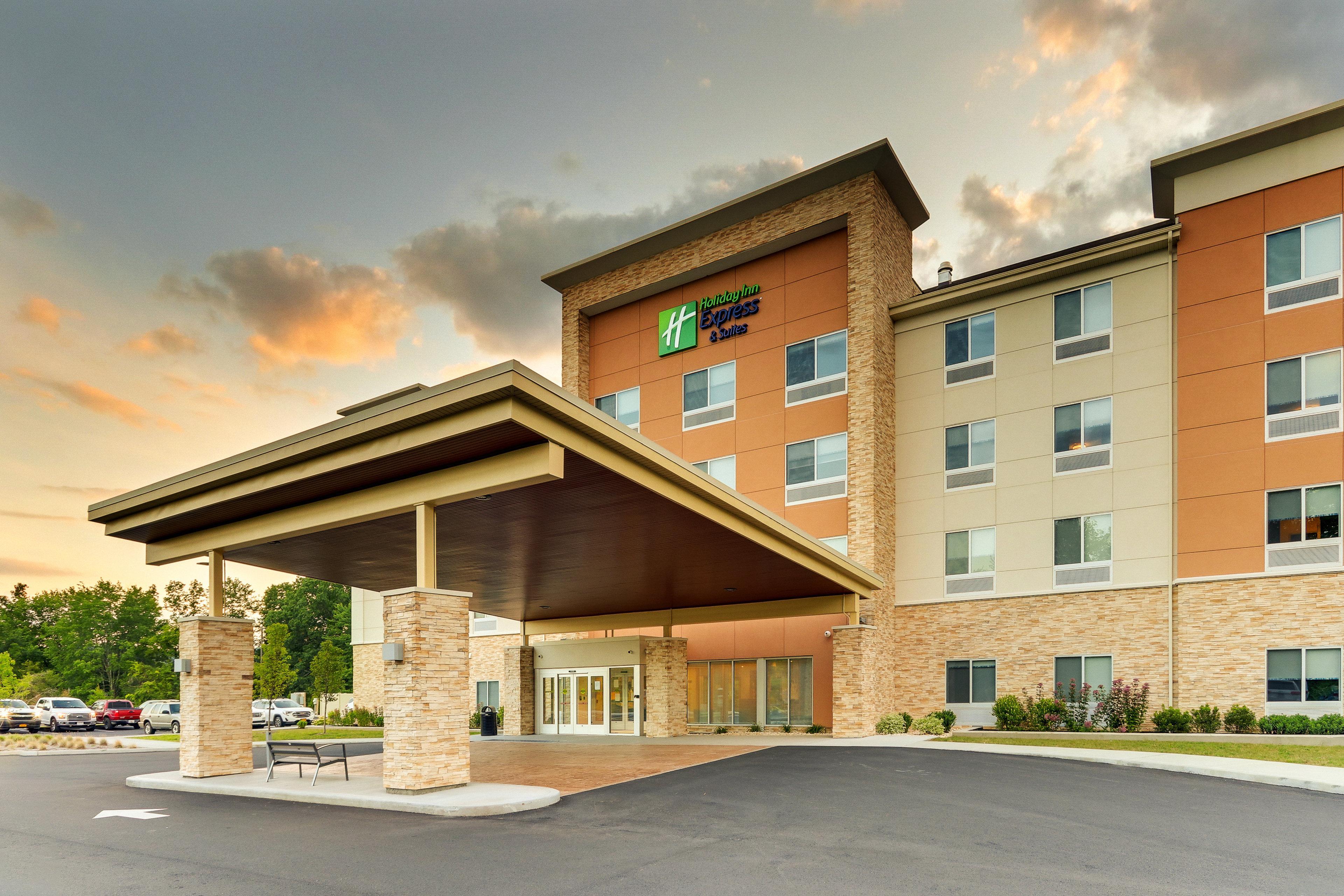 Holiday Inn Express & Suites - Saugerties - Hudson Valley By Ihg Buitenkant foto